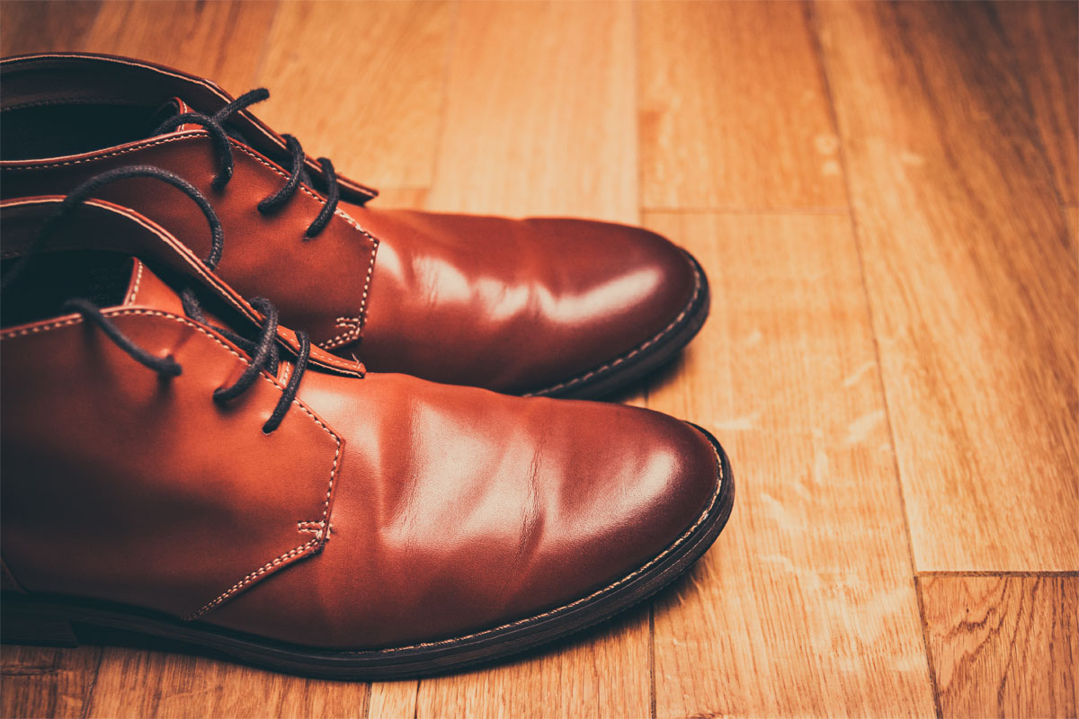 Titelbild zu „Vorteile und Eigenschaften einer Schuhputzmaschine“